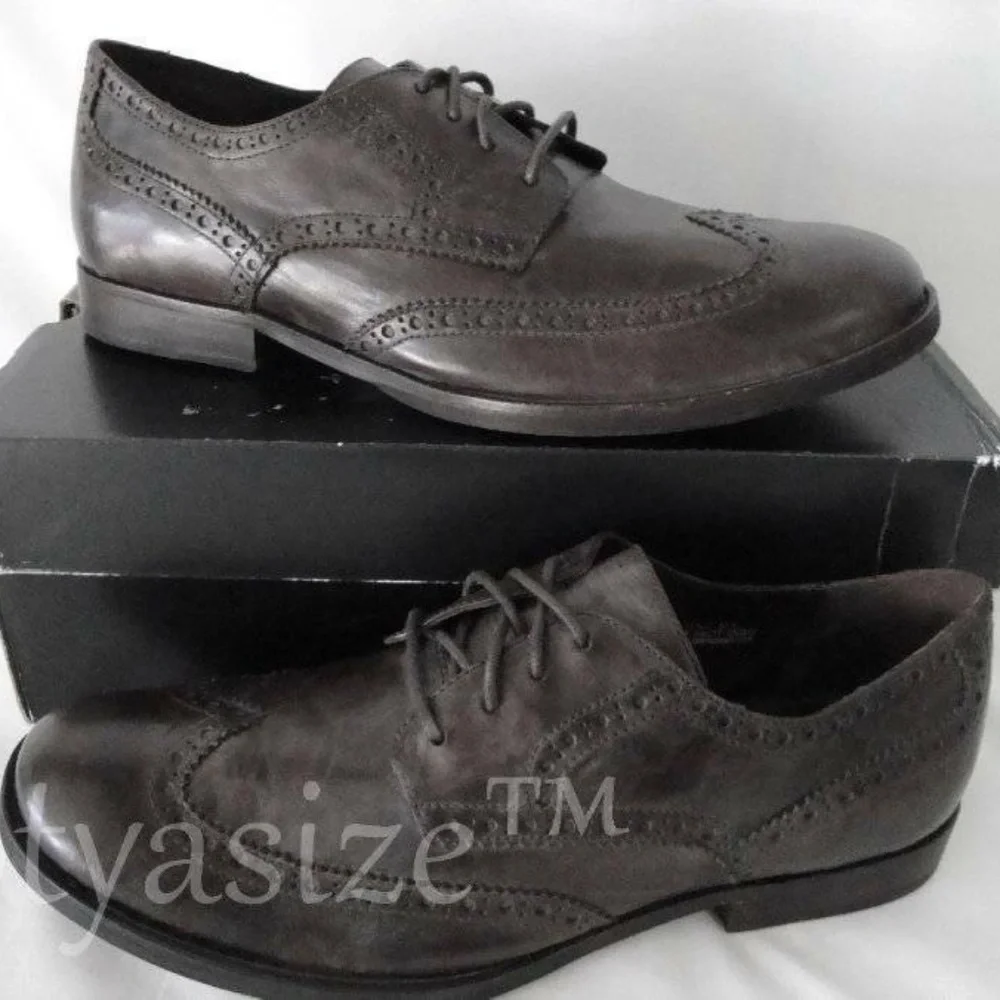 BORN CROWN ASTON VINTAGE CASUAL‎ WINGTIP OXFORD